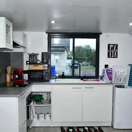 Eden House Сен-Пьер-Каниве