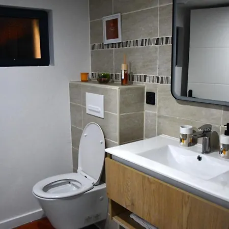 Eden House Дом отдыха Сен-Пьер-Каниве