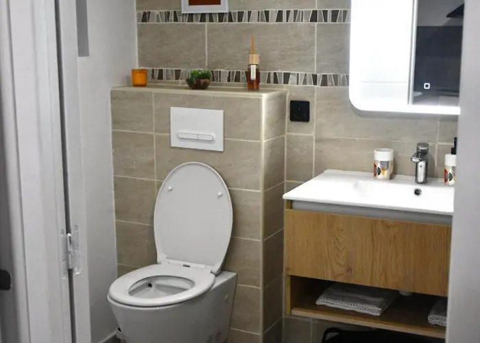 Eden House Nyaraló Saint-Pierre-Canivet